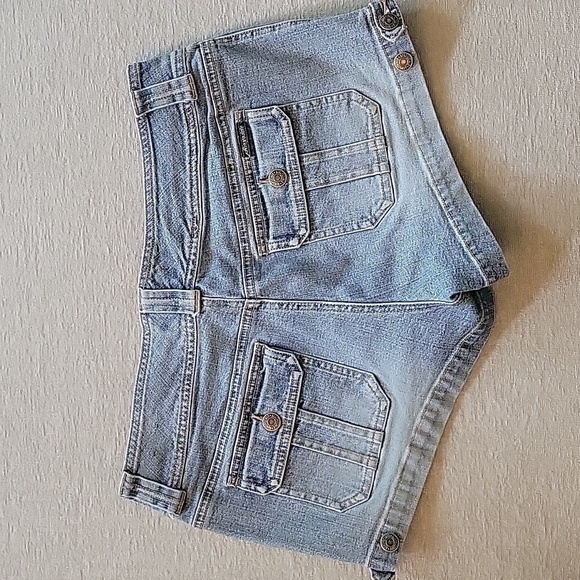 AREOPOSTALE jean shorts.  Good condition.  Size 9/10. - Picture 2 of 7